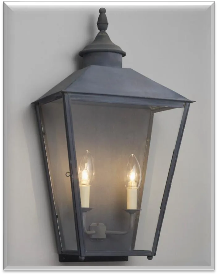 Patina Brass Wall Bracket — ZLRWB-715