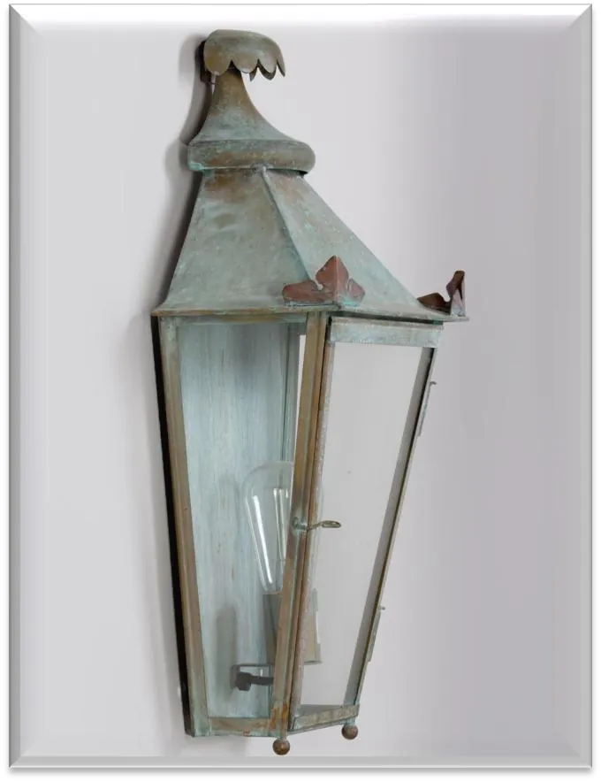 Patina Brass Wall Bracket — ZLRWB-726