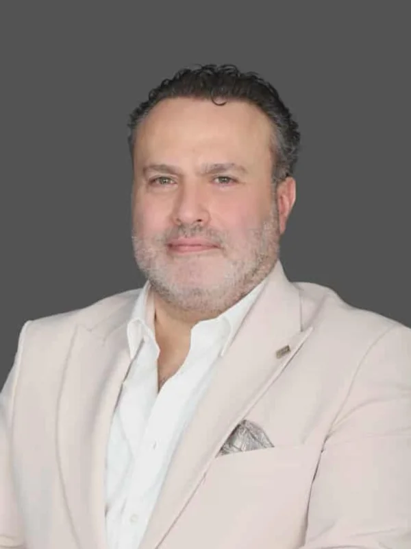 Dr. Mohammed Aat
